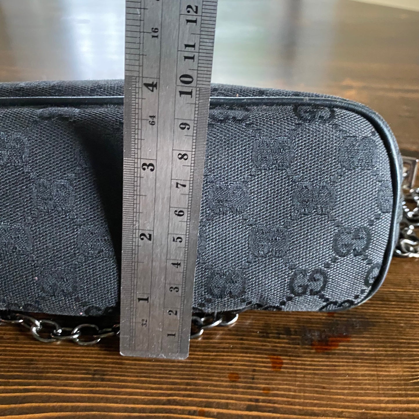 The Junco -Orvis bags GG Canvas in Black Crossbody