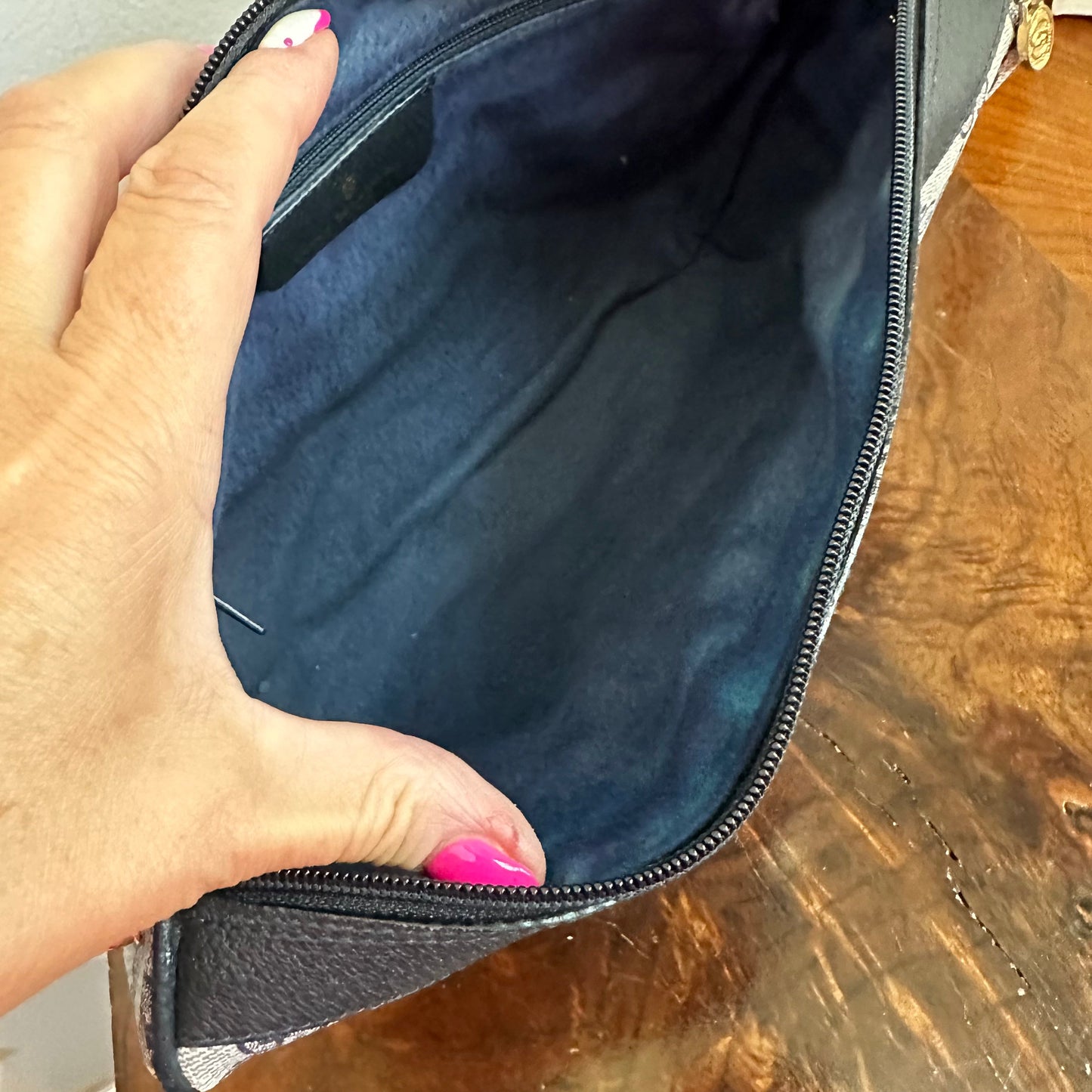 The Junco - NavyOrvis bags GG Shoulder/Crossbody Bag
