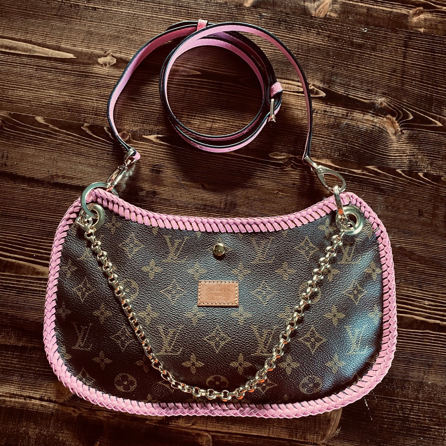 The Peacock -Orvis bags Monogram Hobo in Pink Crossbody