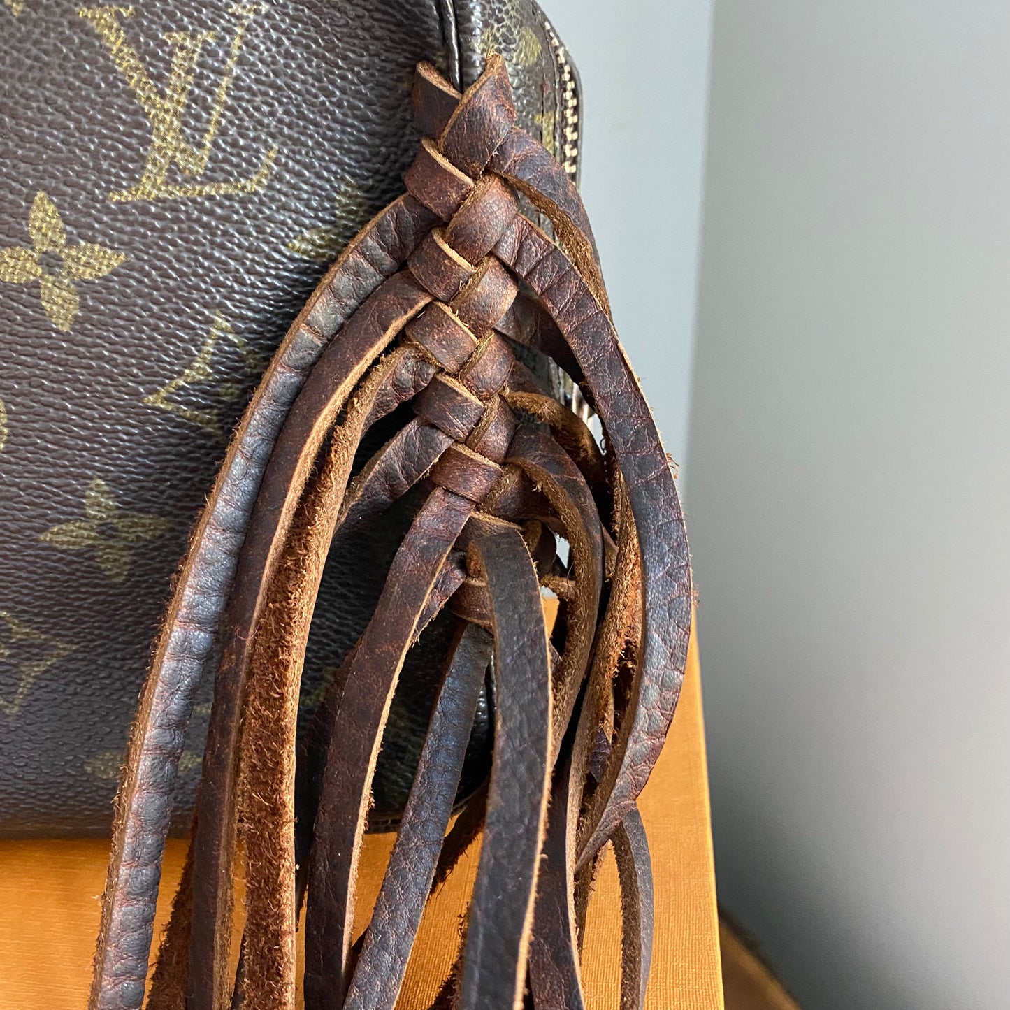 The Junco Crossbody -Orvis bags Monogram in Brown Fringe