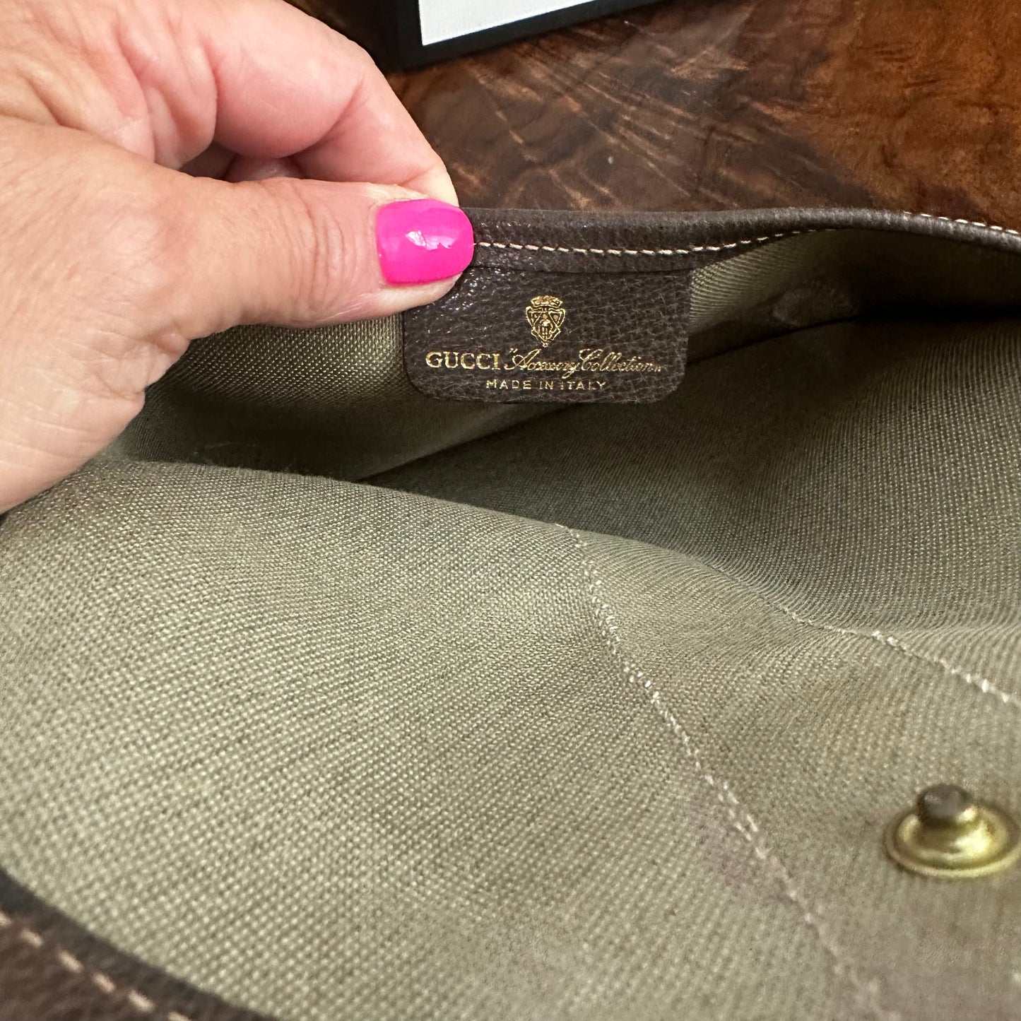 The Junco - BrownOrvis bags GG Crossbody