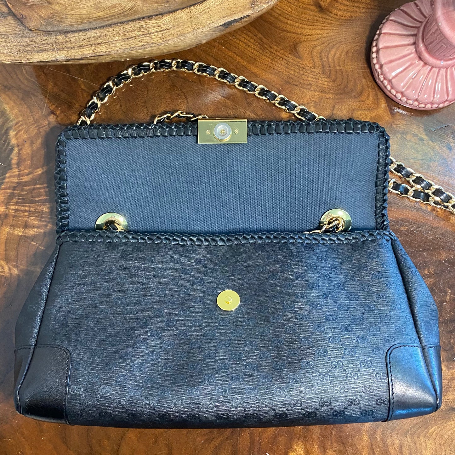 The Crane -Orvis bags Black Micro GG Shoulder/Crossbody Bag