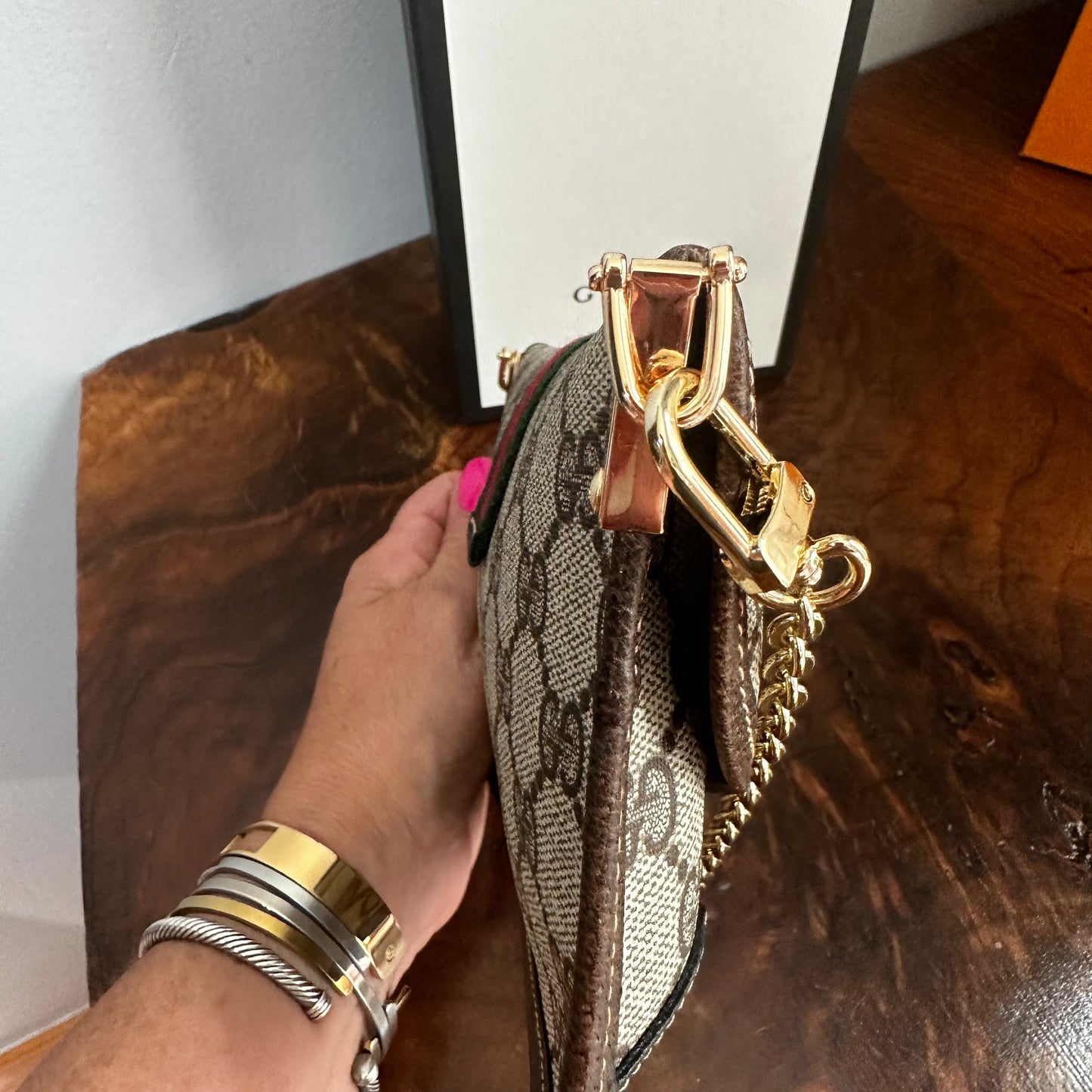 The Junco - BrownOrvis bags GG Crossbody