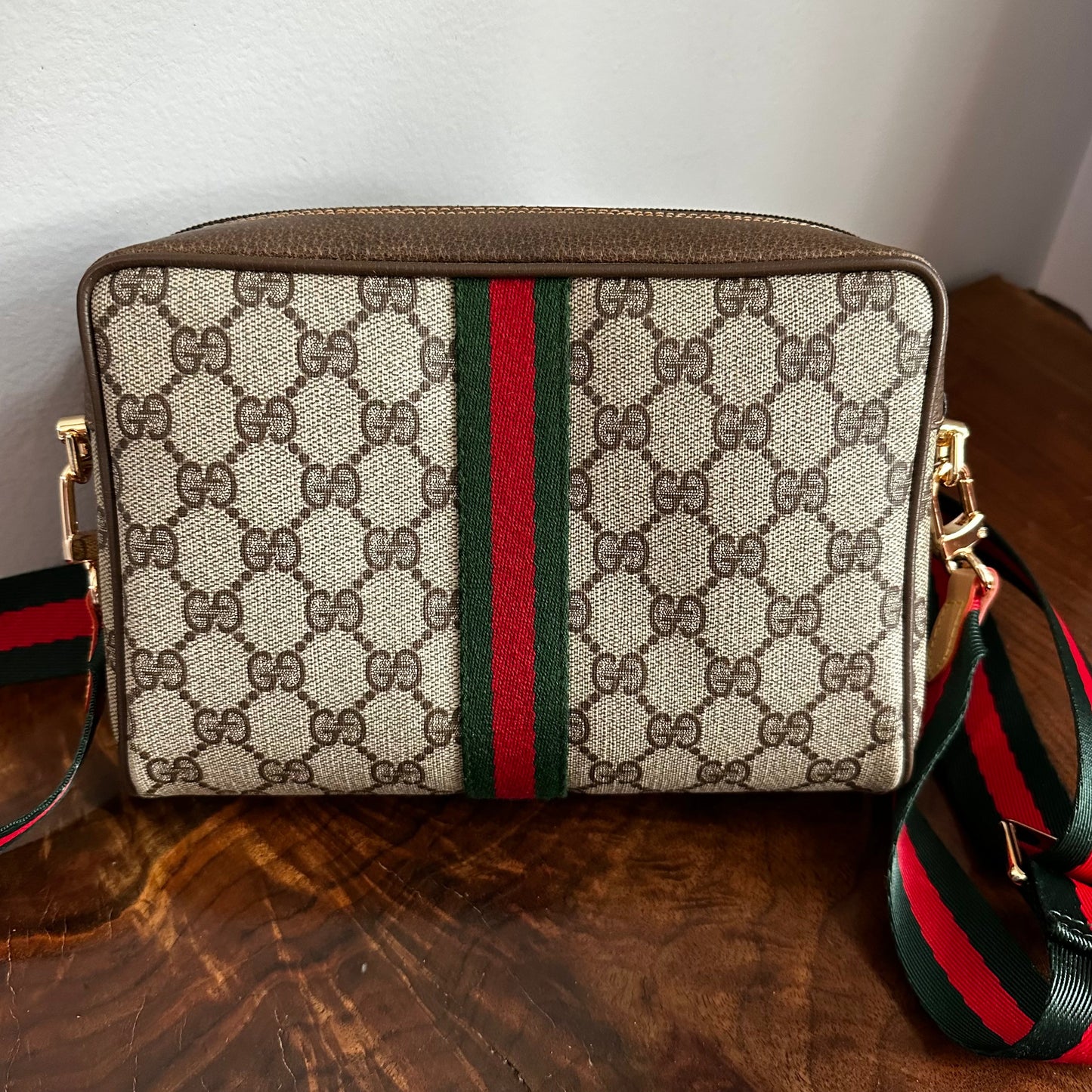 The Junco - BrownOrvis bags GG Crossbody