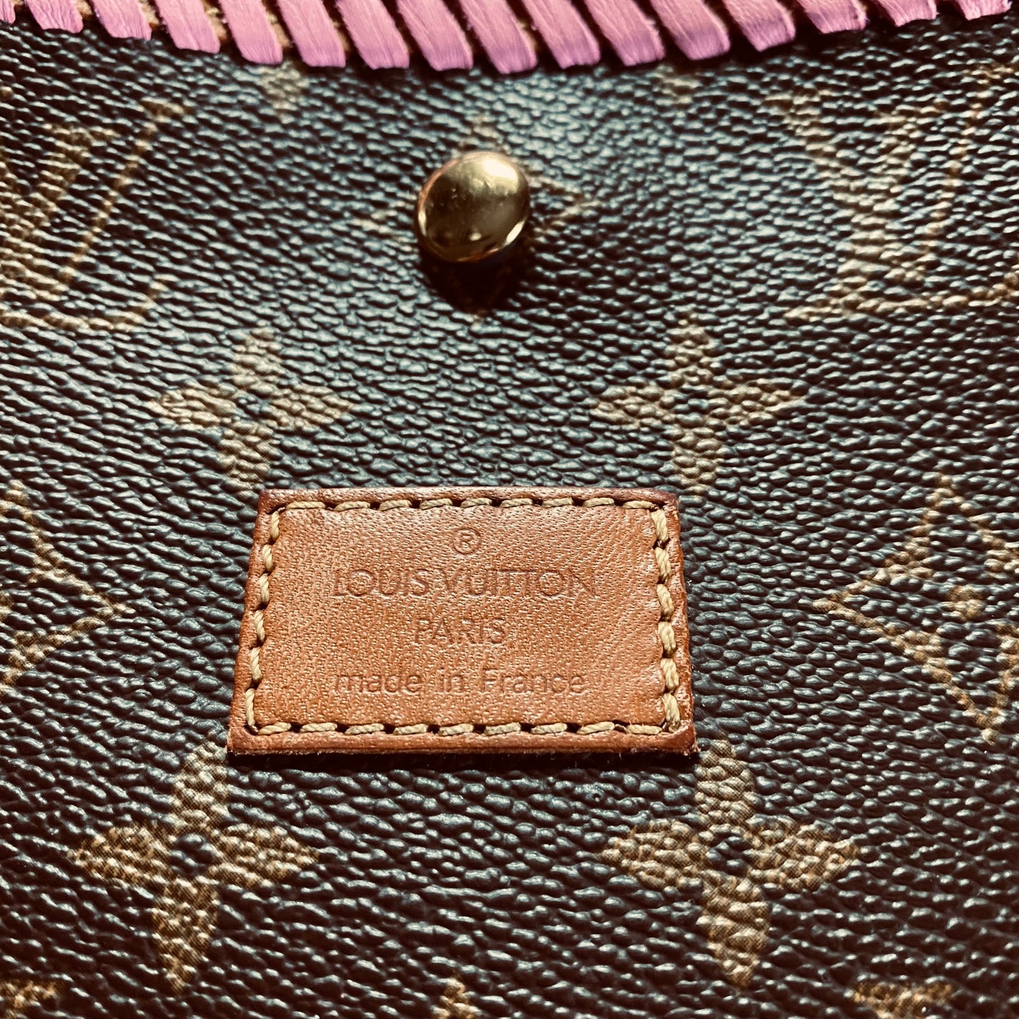 The Peacock -Orvis bags Monogram Hobo in Pink Crossbody