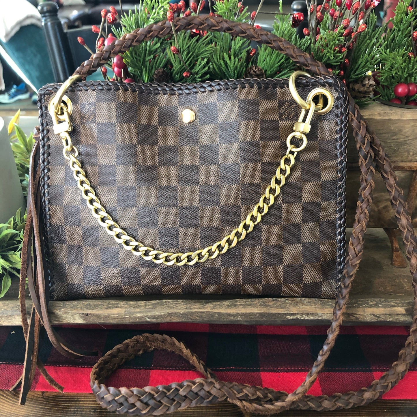 The Nuthatch -Orvis bags Damier Crossbody