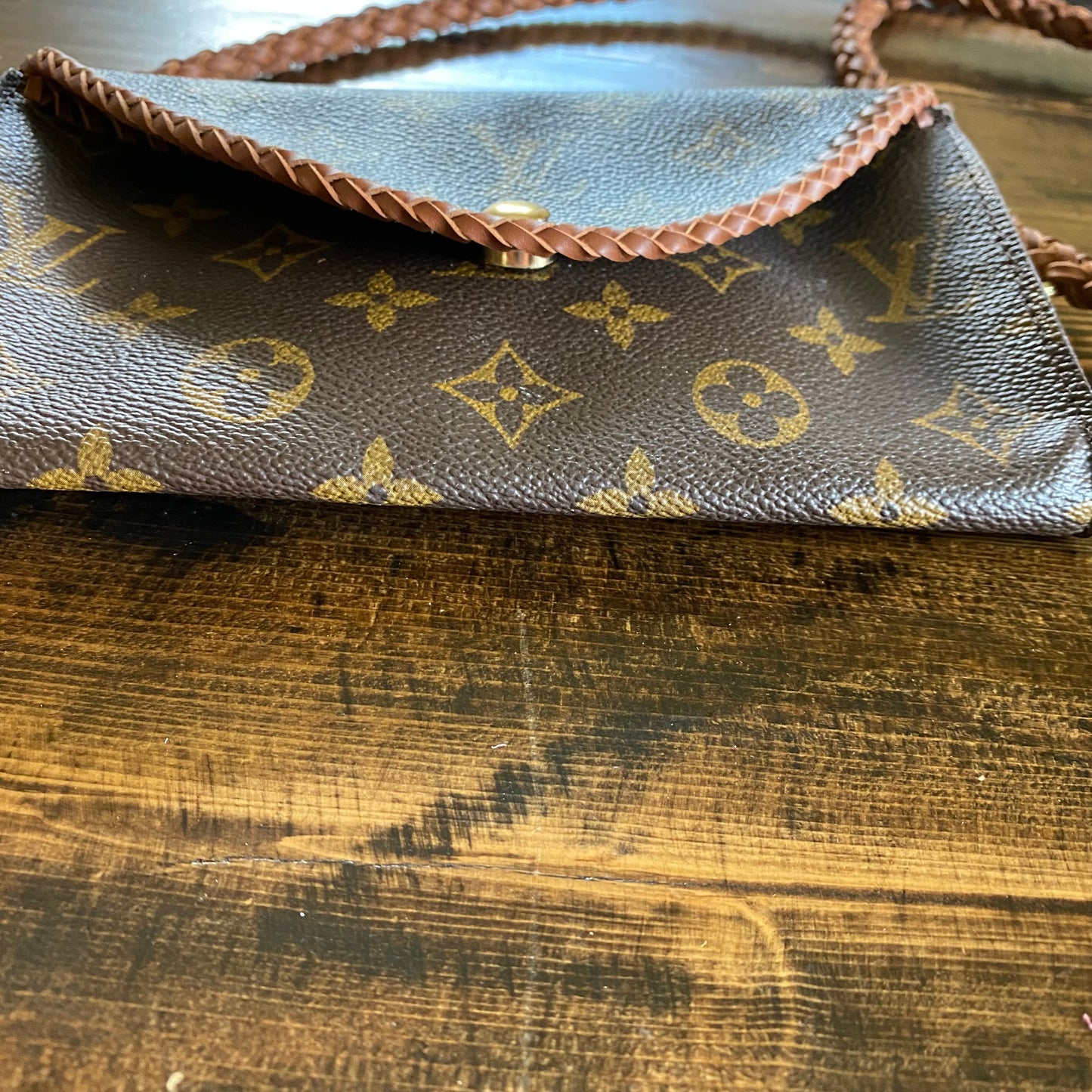 The Junco -Orvis bags Monogram in Whiskey Crossbody Bag