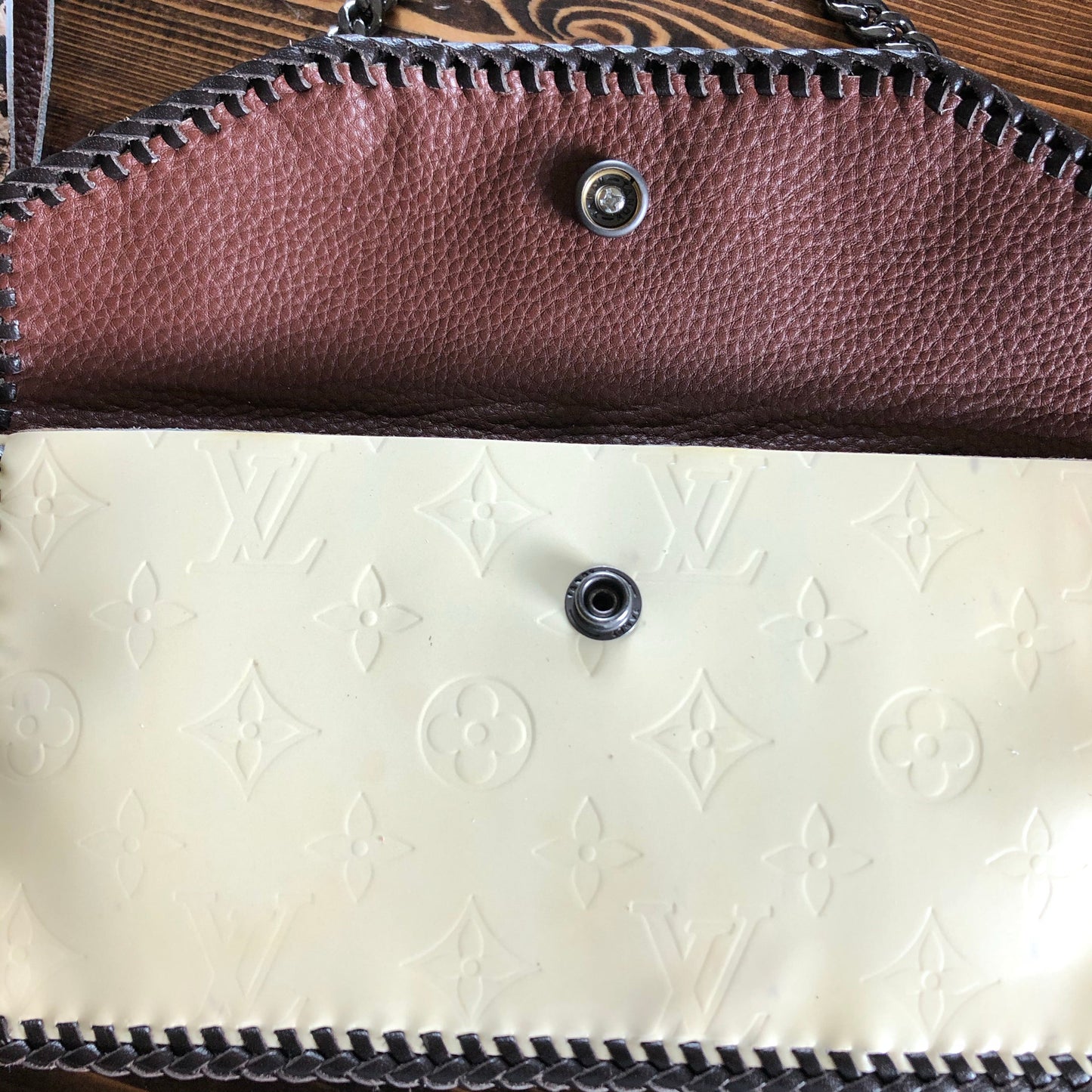 The Crane - Leopard Abstract Cream VernisOrvis bags Crossbody/Clutch Bag
