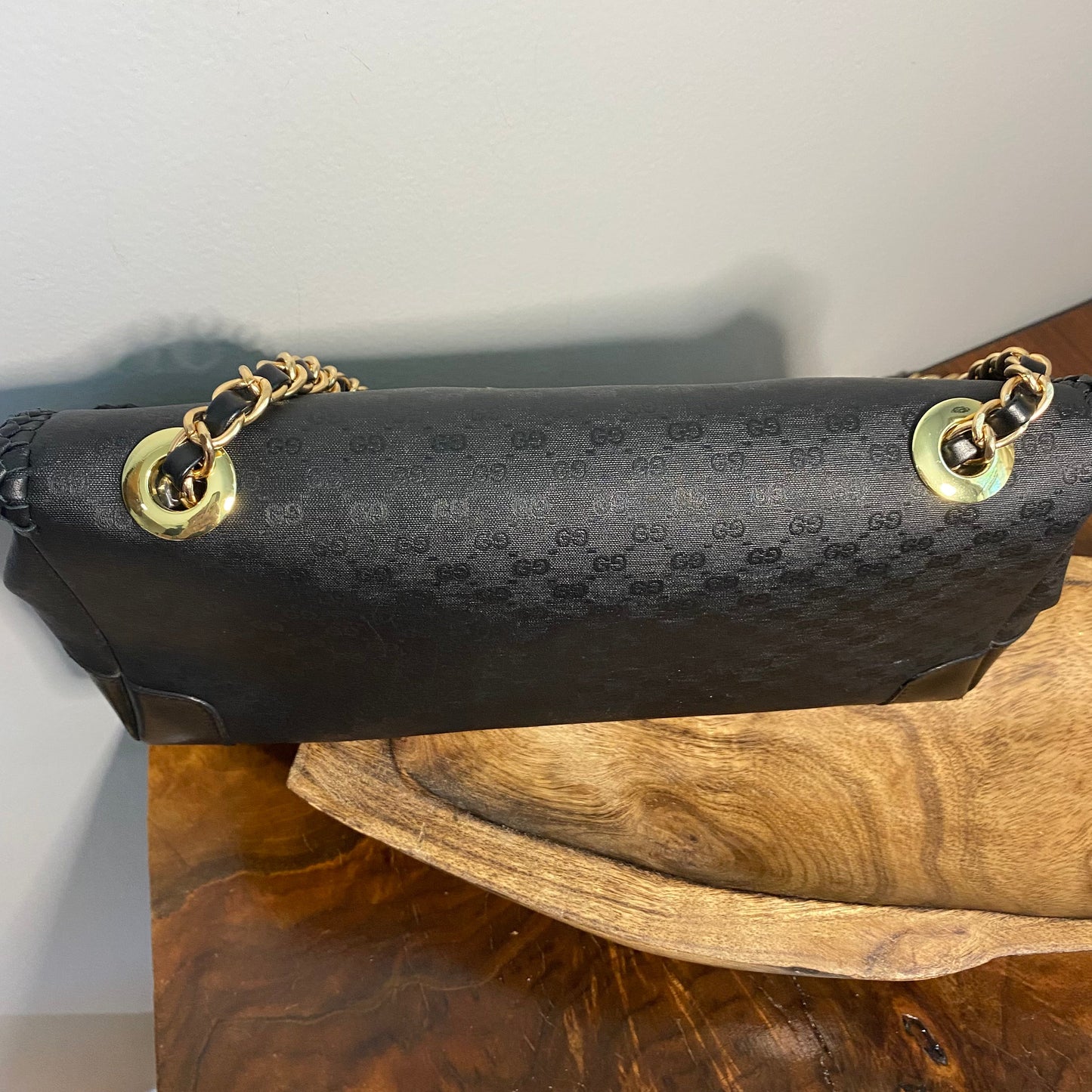 The Crane -Orvis bags Black Micro GG Shoulder/Crossbody Bag