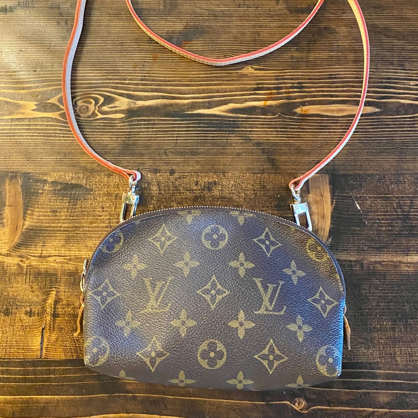 The Junco Crossbody Bag -Orvis bags Monogram
