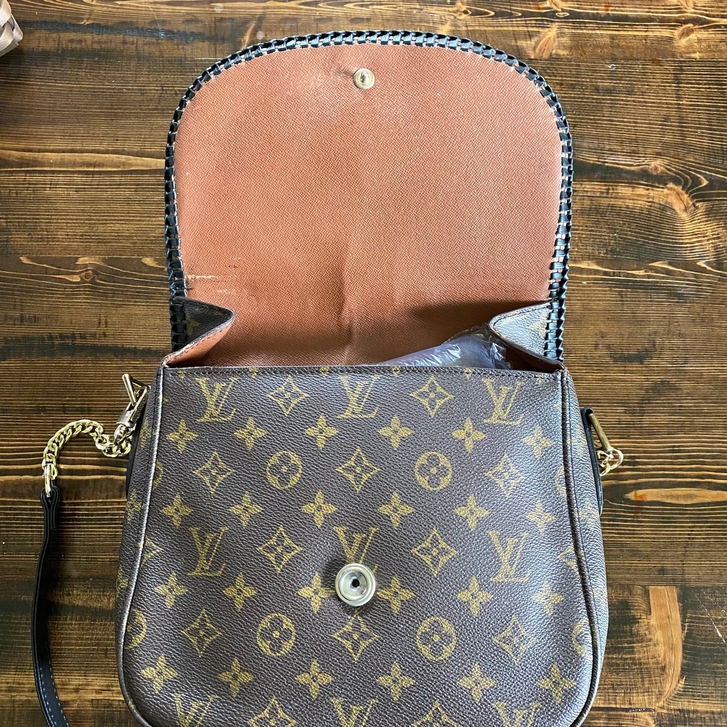 The Swift -Orvis bags Monogram Black Crossbody (2 straps!)