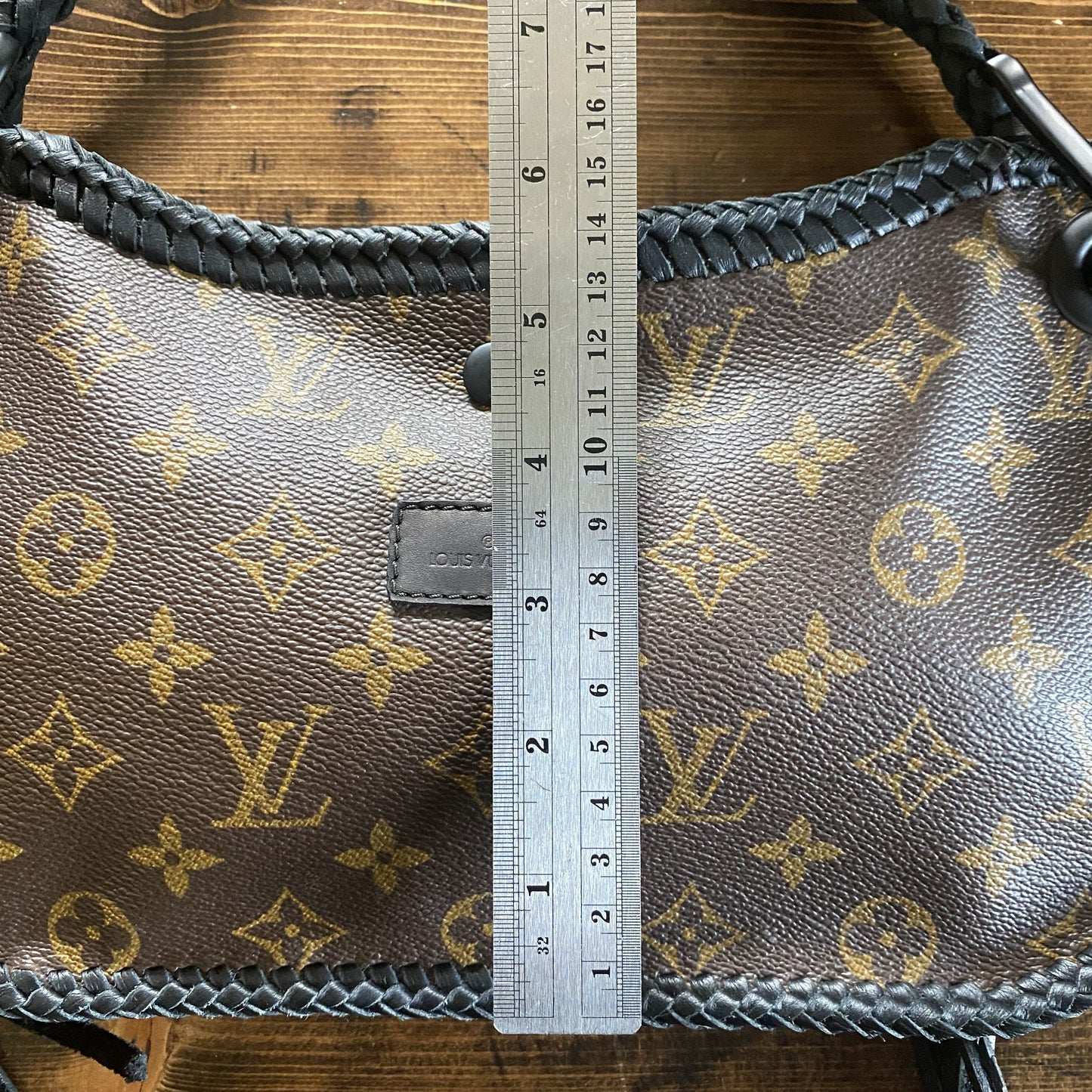 The Peacock -Orvis bags Monogram Hobo in Black Crossbody