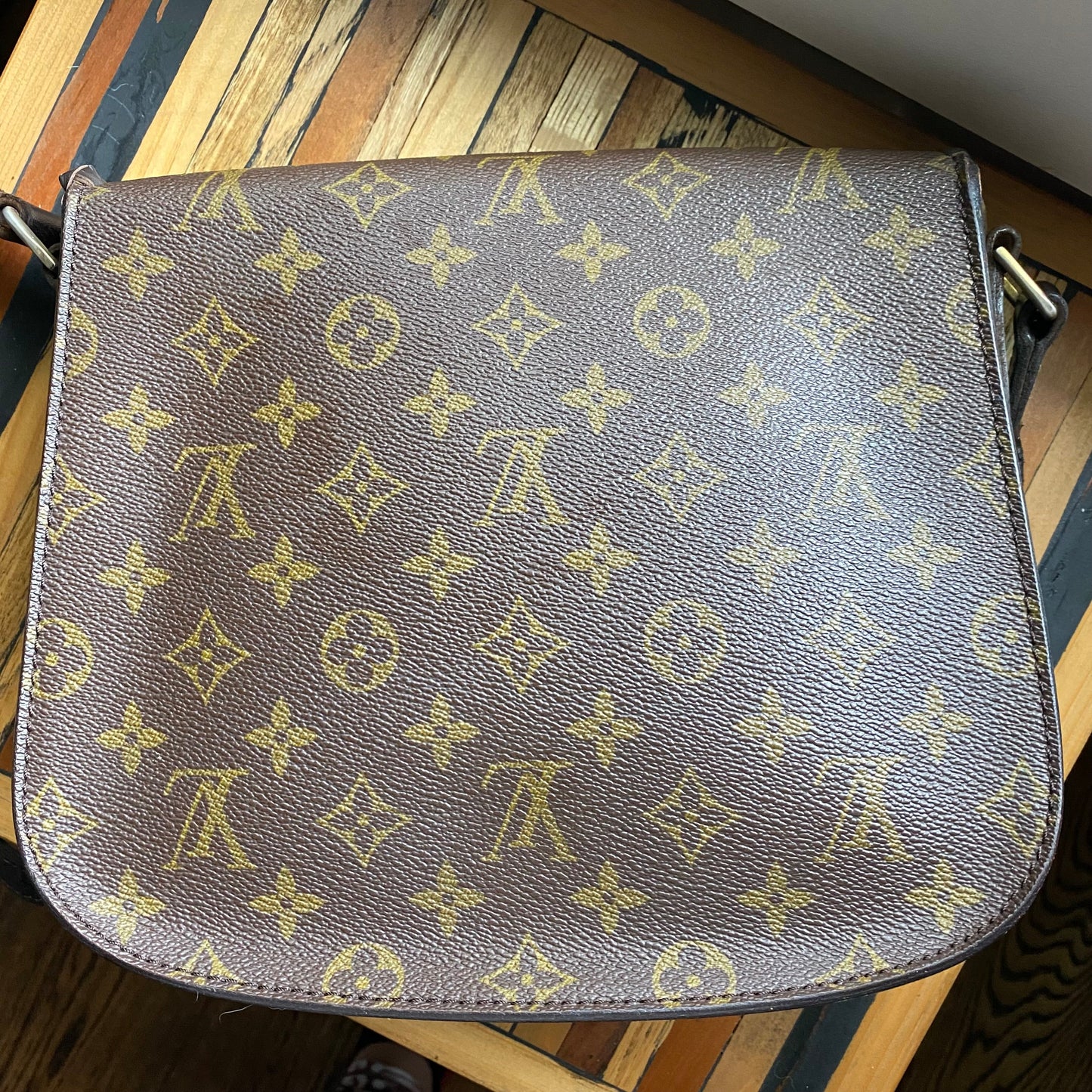The Swift -Orvis bags Monogram in Chocolate Crossbody