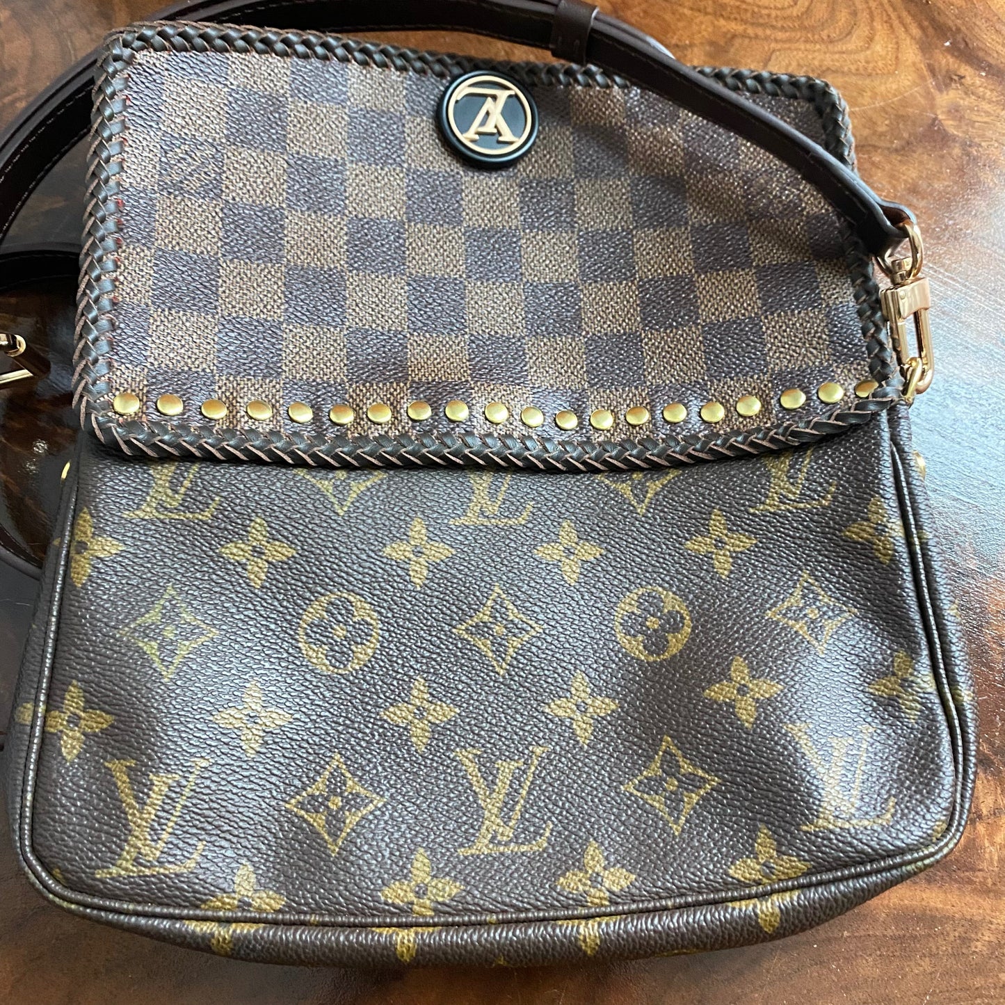The Junco -Orvis bags Damier/Monogram Mix Crossbody Bag