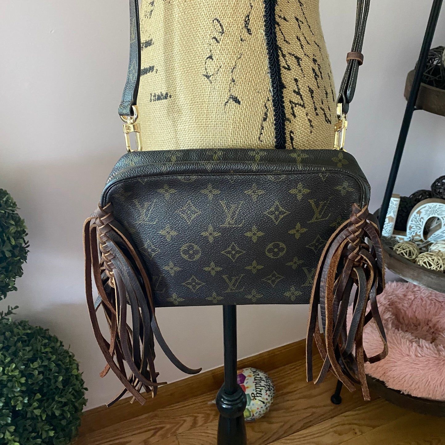 The Junco Crossbody -Orvis bags Monogram in Brown Fringe