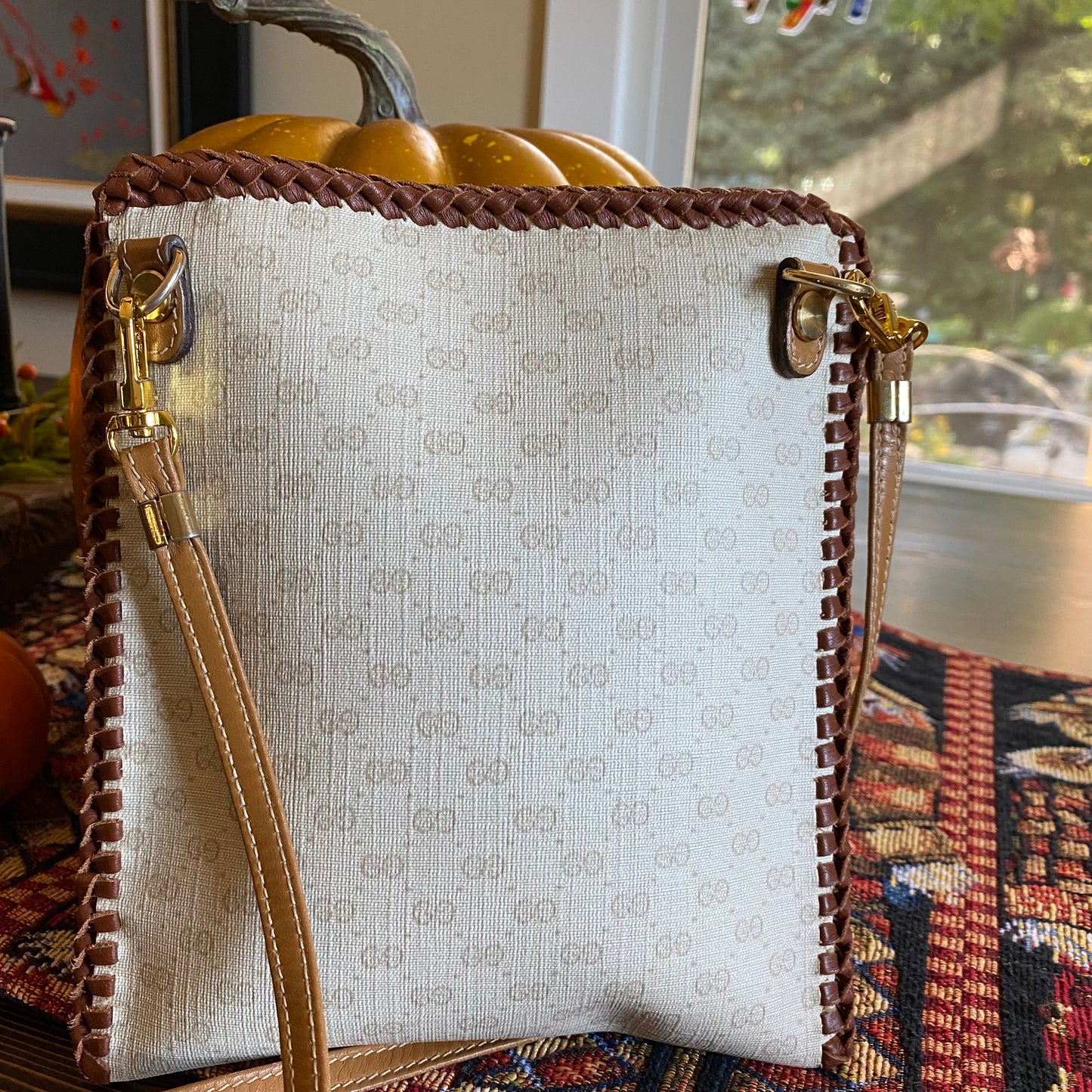 The Robin Pouch -Orvis bags GG Crossbody