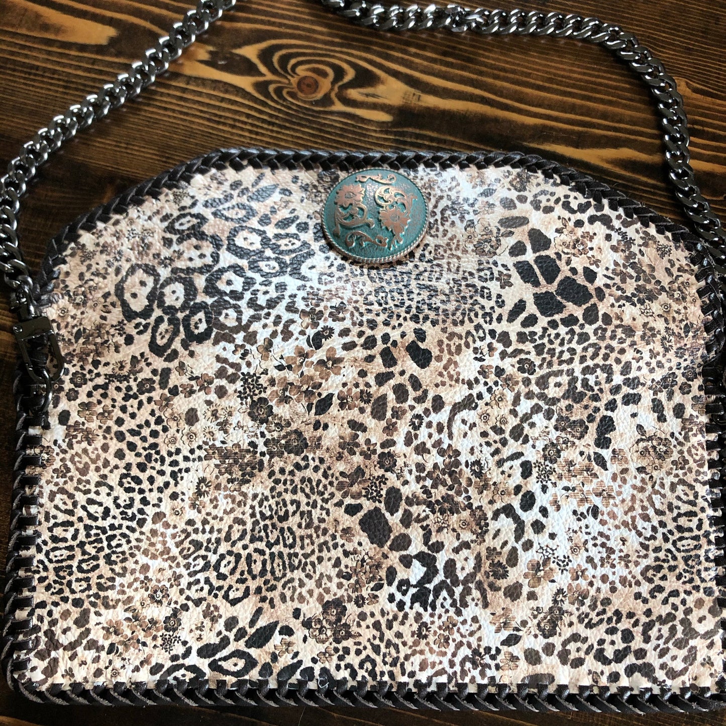 The Crane - Leopard Abstract Cream VernisOrvis bags Crossbody/Clutch Bag