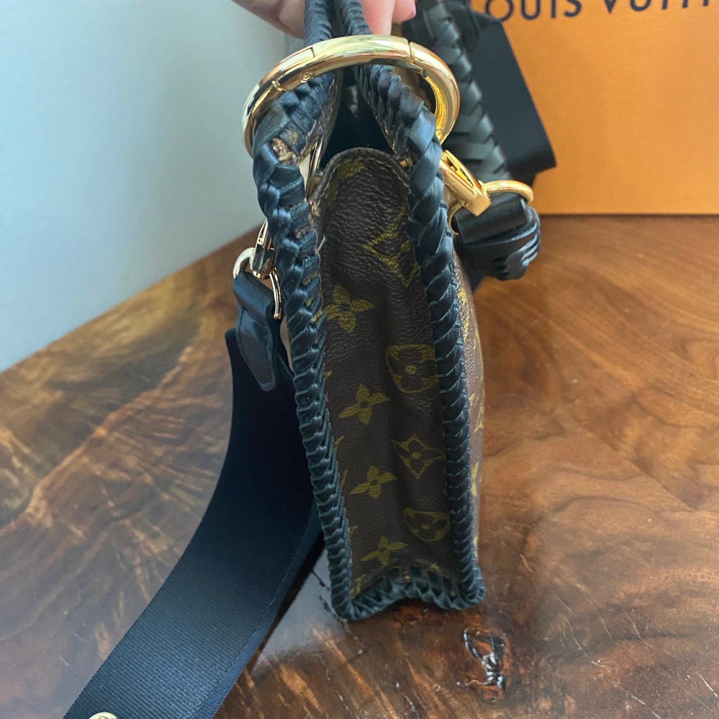 The Swan Crossbody -Orvis bags Monogram in Black