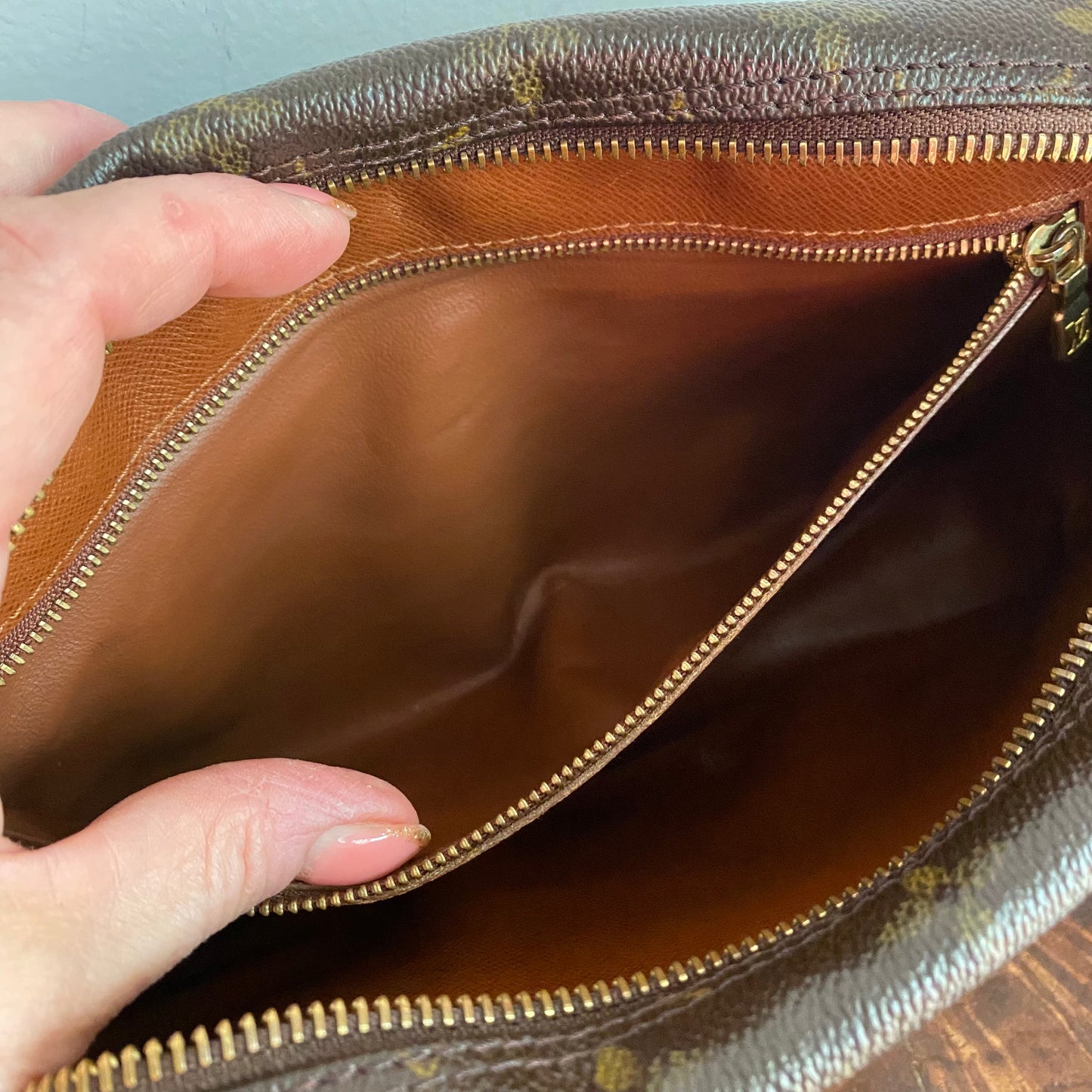 The Sparrow Crossbody -Orvis bags Monogram in Tan