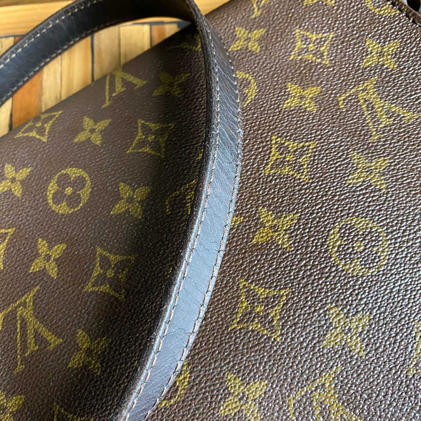 The Swift -Orvis bags Monogram in Chocolate Crossbody