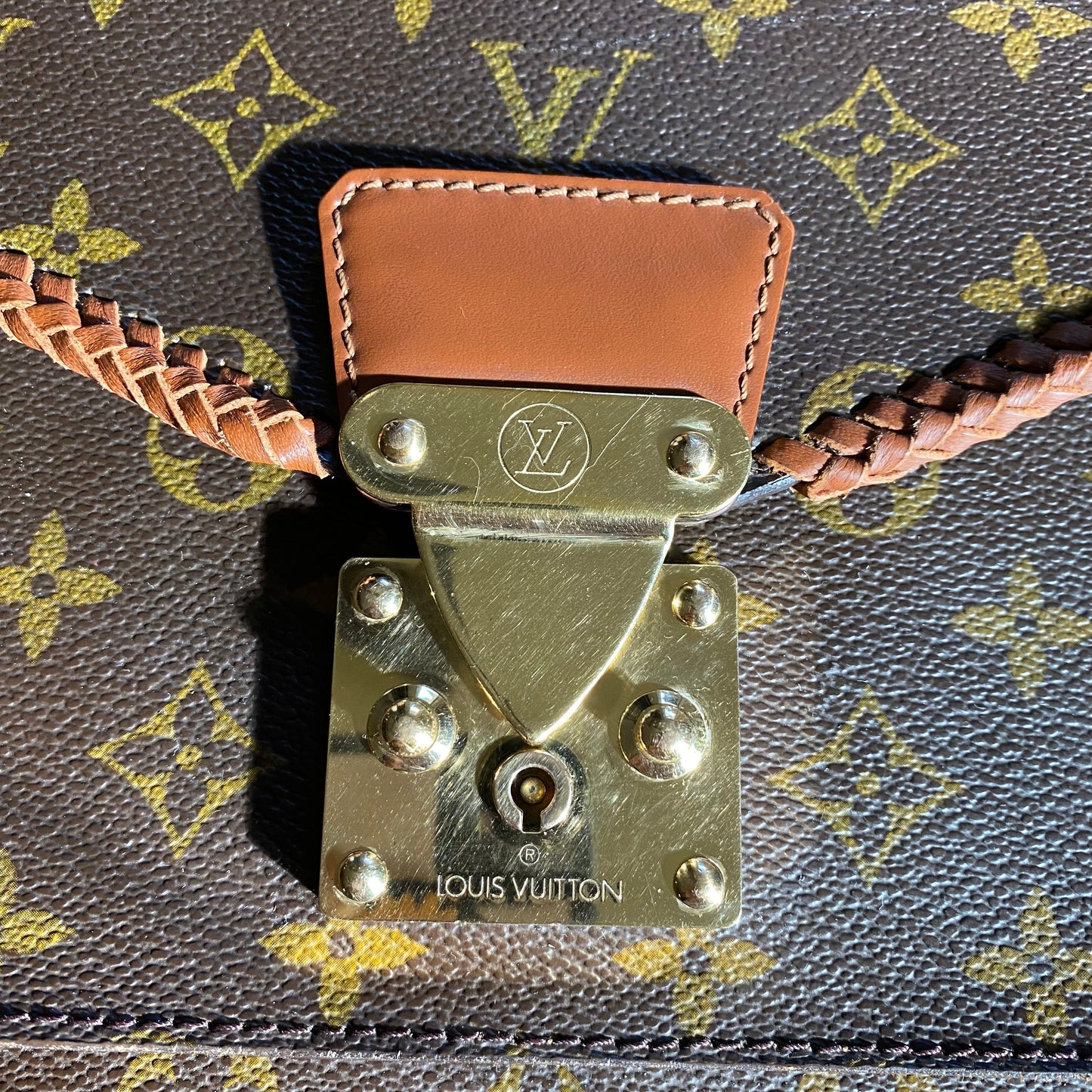 The Kingfisher -Orvis bags Monogram in Whiskey Crossbody
