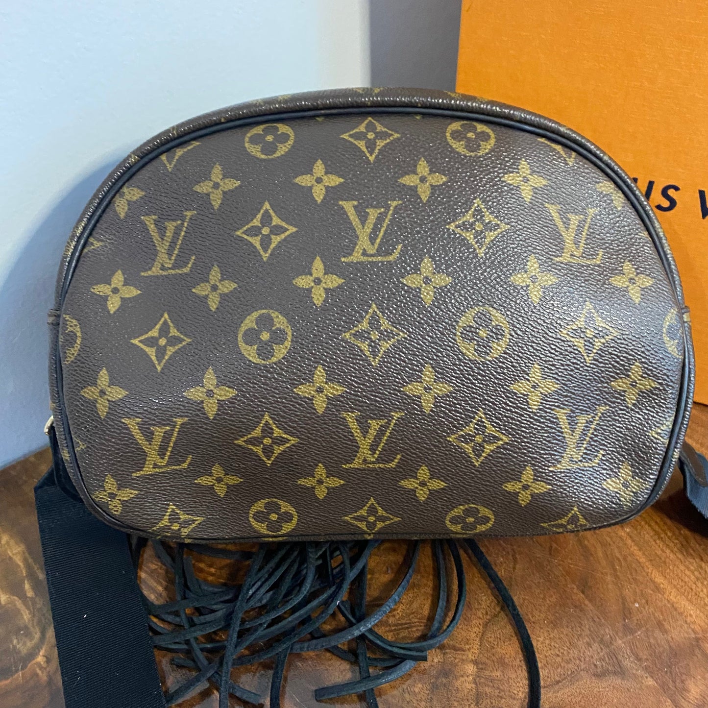 The Dove Crossbody -Orvis bags Monogram in Black