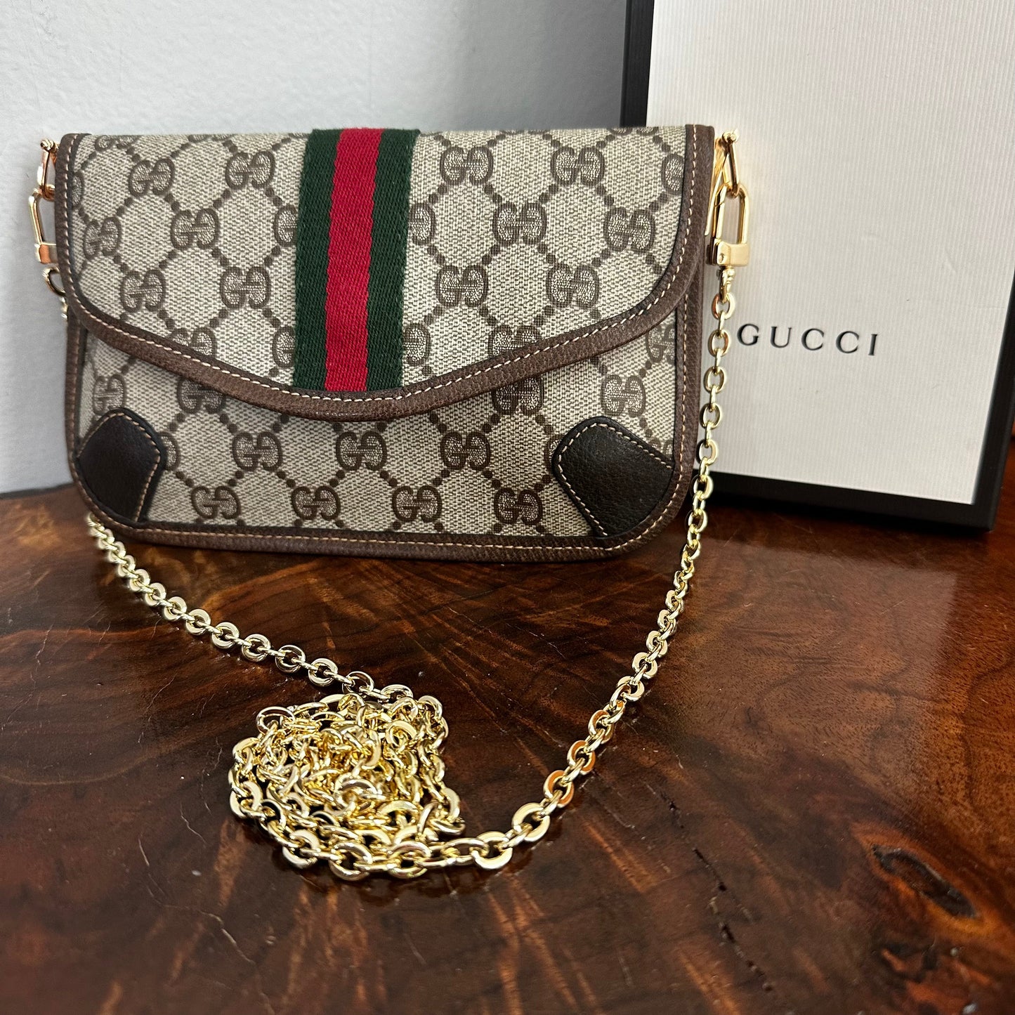 The Junco - BrownOrvis bags GG Crossbody