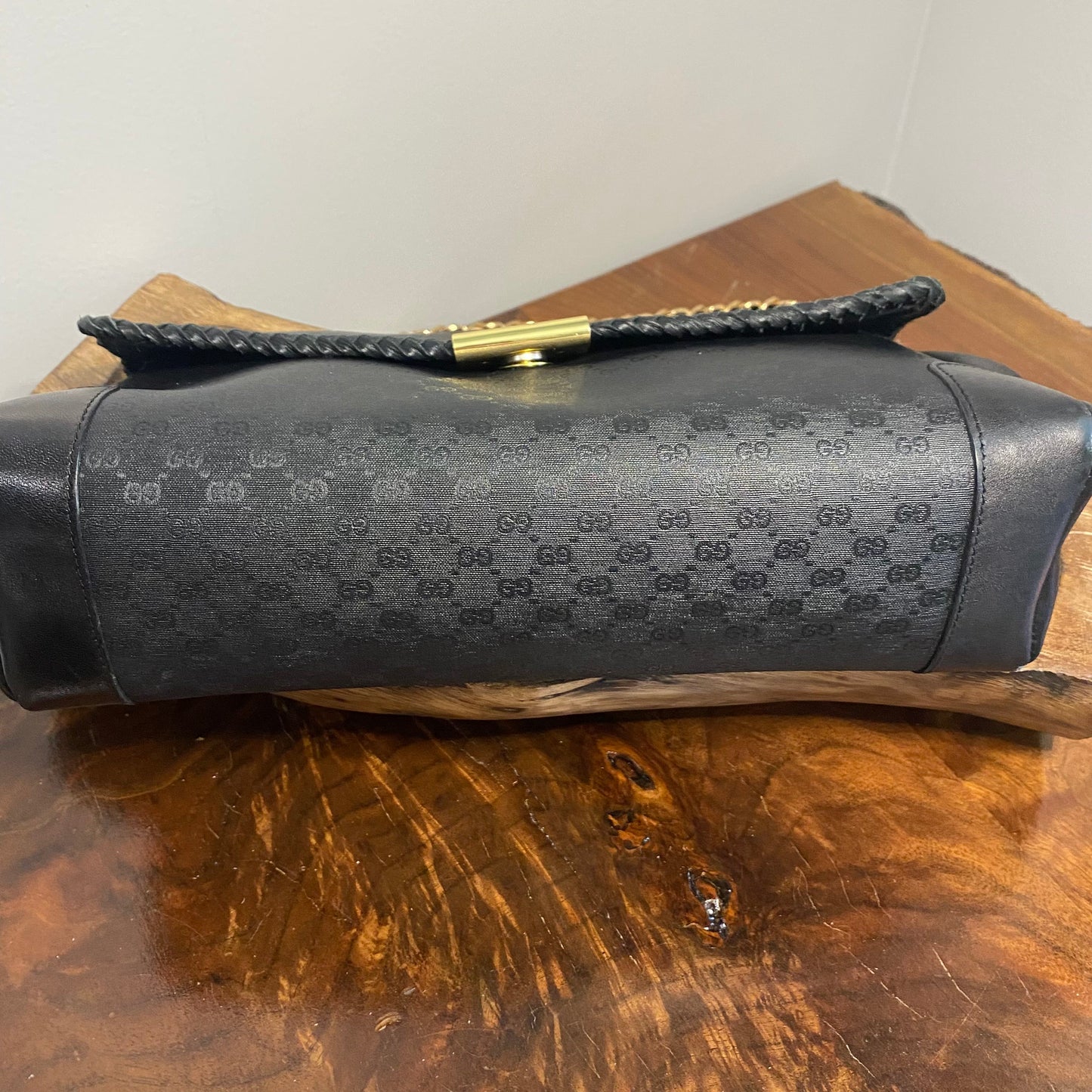 The Crane -Orvis bags Black Micro GG Shoulder/Crossbody Bag