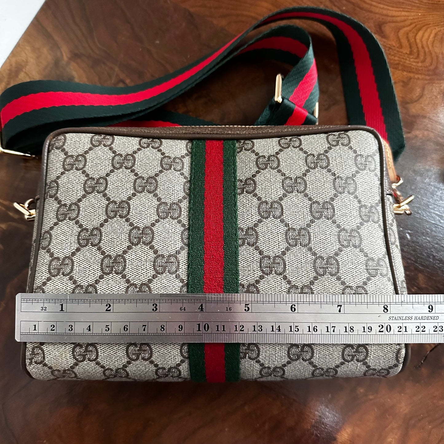 The Junco - BrownOrvis bags GG Crossbody