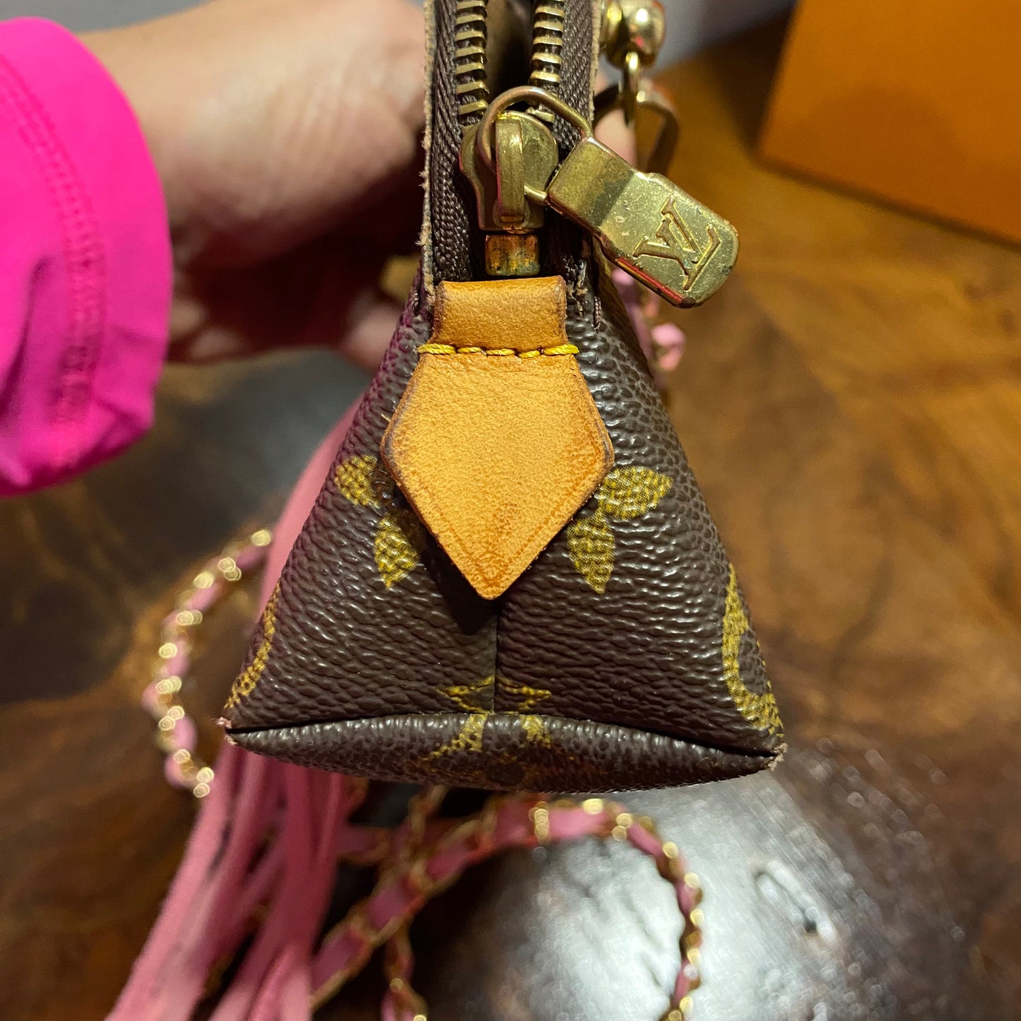 The Junco Crossbody Bag -Orvis bags Monogram in Pink Fringe