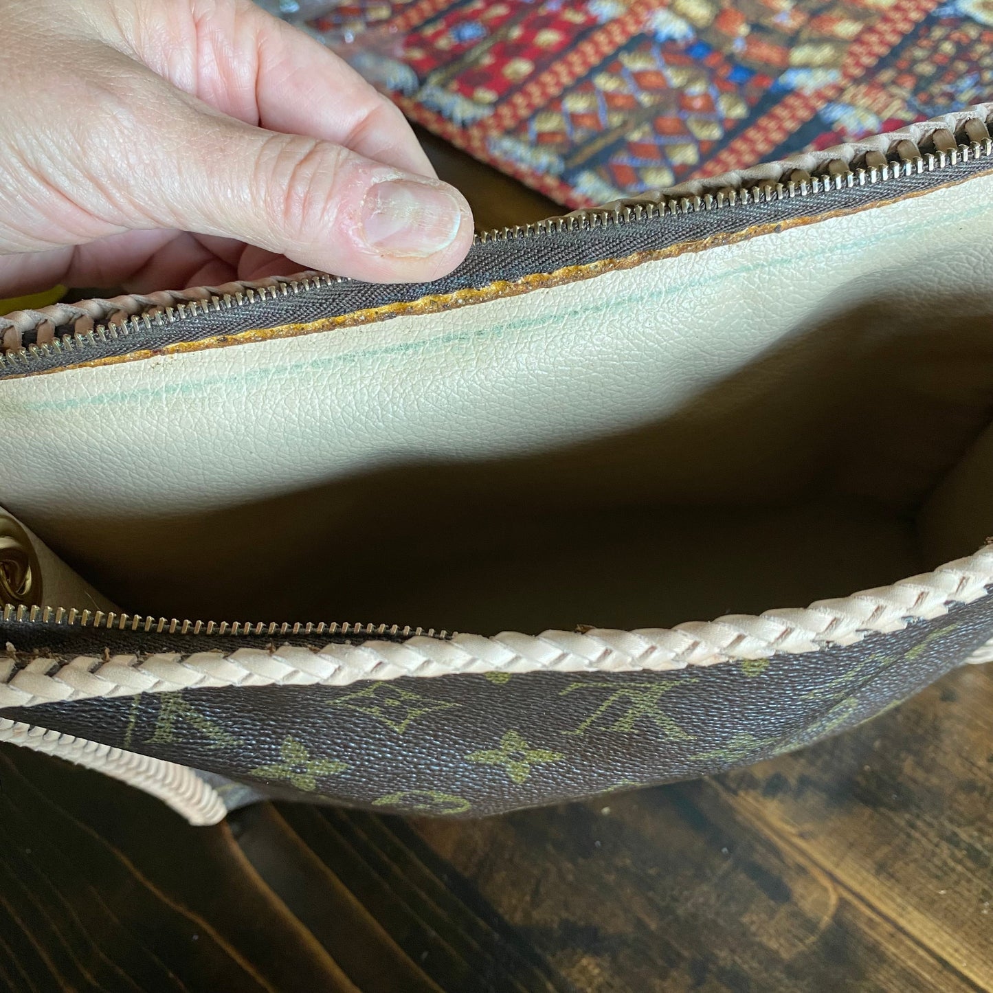 The Swan -Orvis bags Monogram in Vachetta Crossbody