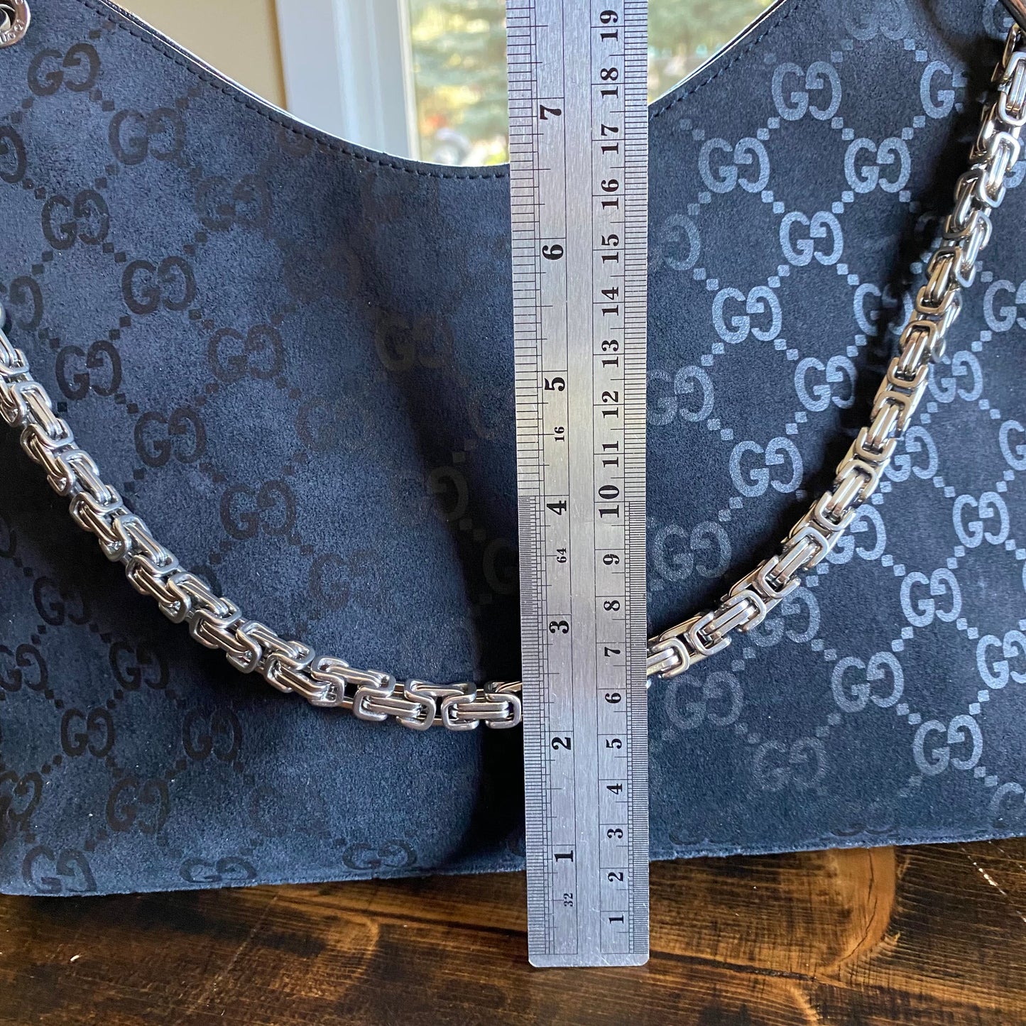 The Peacock -Orvis bags Suede GG Hobo in Black Crossbody