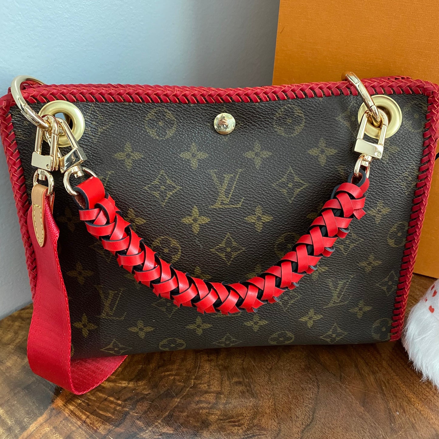 The Swan Crossbody -Orvis bags Monogram in Red