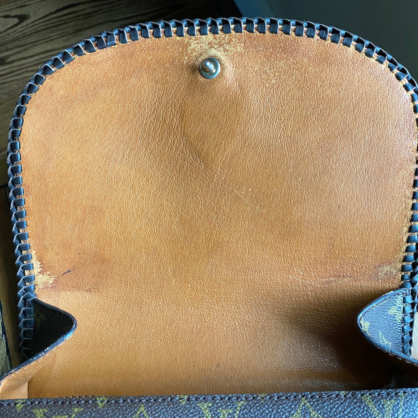 The Swift -Orvis bags Monogram in Chocolate Crossbody