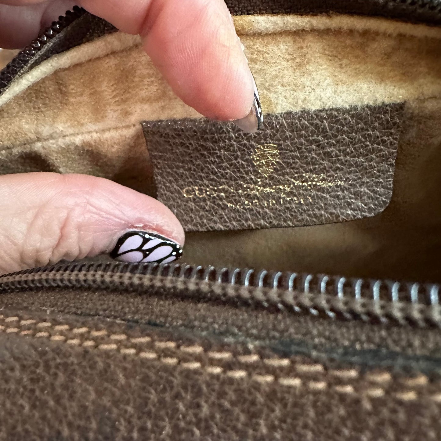 The Junco - BrownOrvis bags GG Crossbody